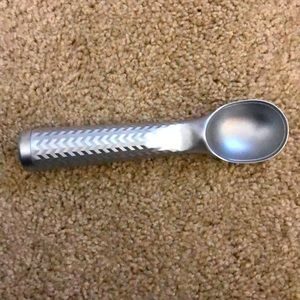 ice cream scoop